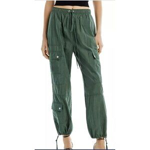 Cinq à Sept $295 Nitsan Parachute Cargo Jogger Pants Green Sz Medium NWT